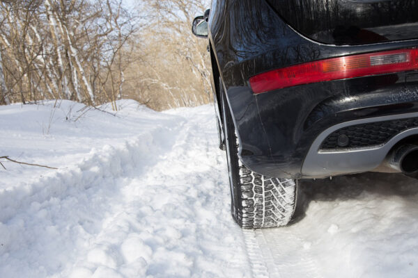 Prepare for Winter Driving: Essential Winter Driving Tips for the UK